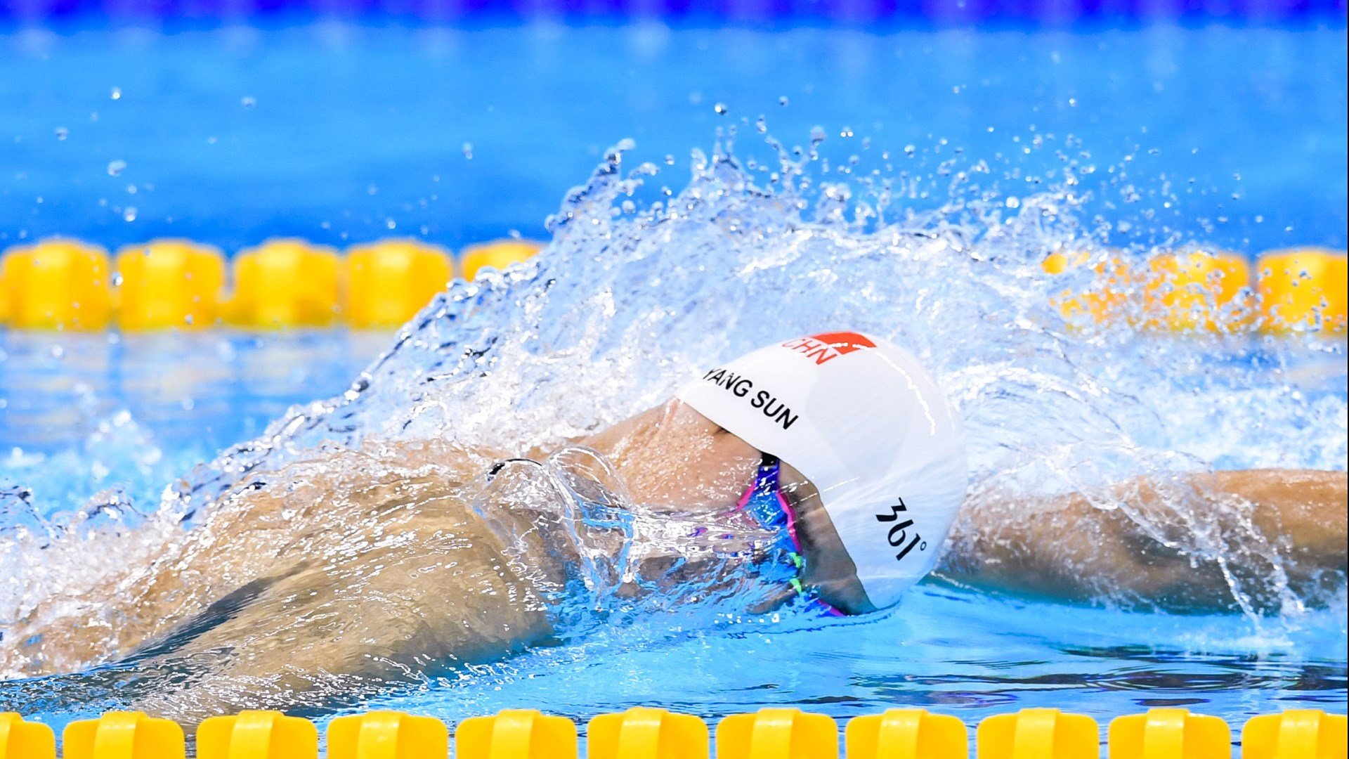 中超球队前锋个人能力训练加强，中国足球某前锋