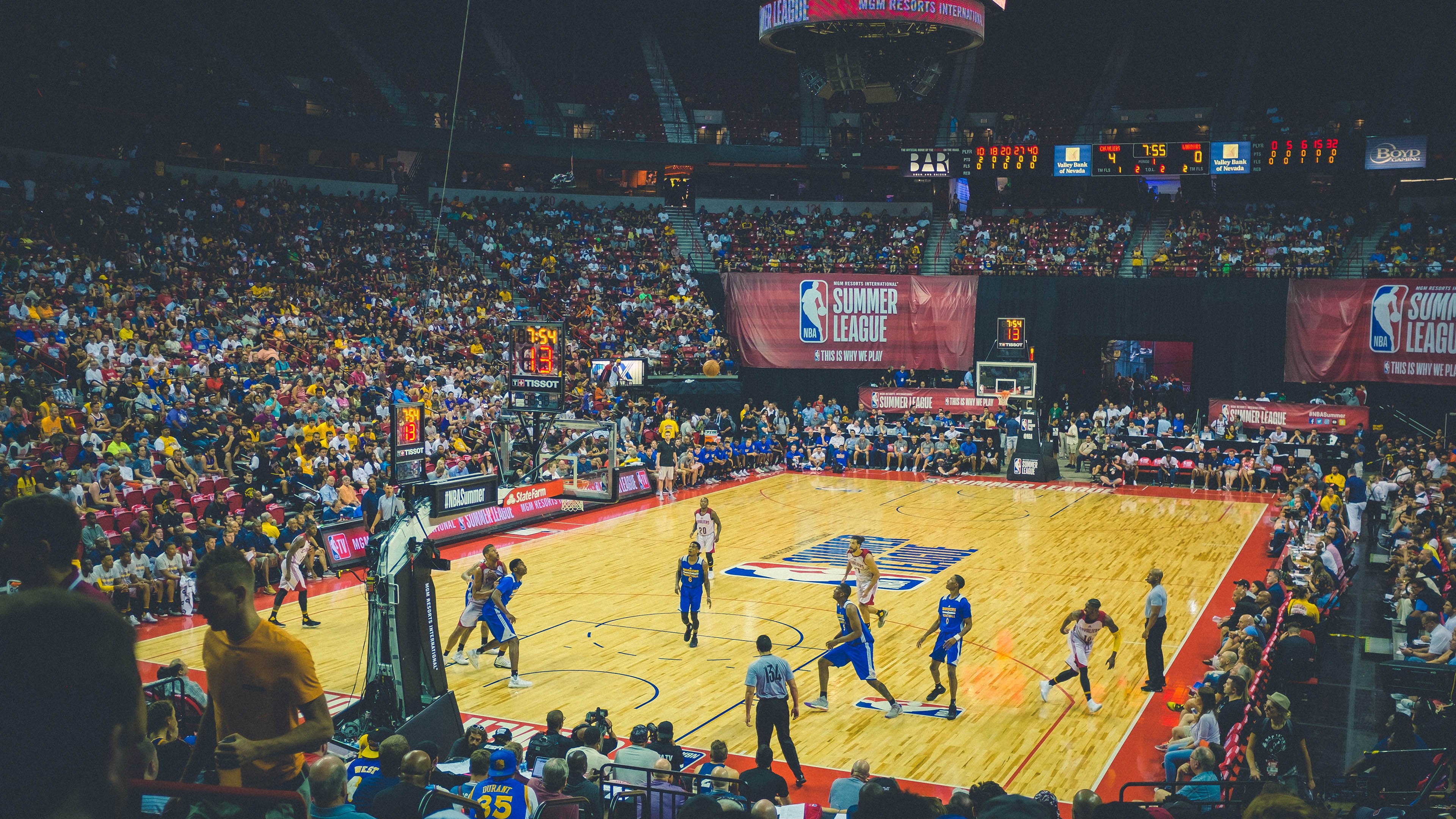 城市多措并举推动运动场馆免费开放日活动，开运动场馆有政府补贴吗